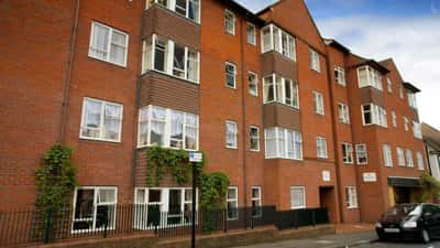 Vernon Court - Senior Living Facility