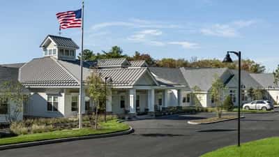 Bridges® by EPOCH at Pembroke - Senior Living Facility