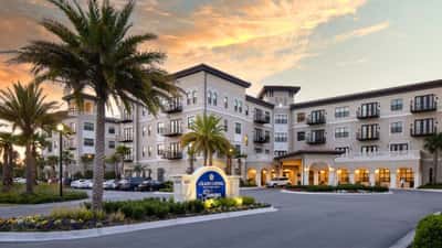 Grand Living At Tamaya