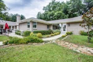 The Sage Oak of Lakewood