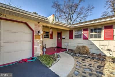 Ovalstone Comfort Home – Tallow Lane - Senior Living Facility