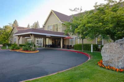 Hilltop Commons Senior Living