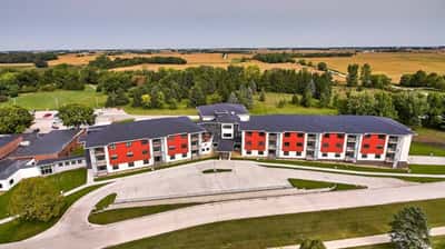 TimberCrest at Glen Oaks - Senior Living Facility