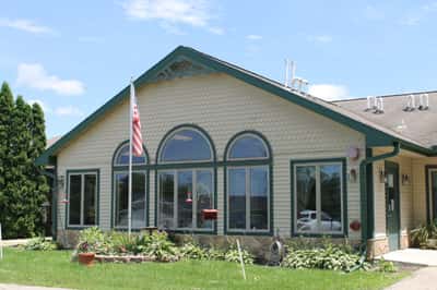 Sienna Crest – Darlington - Senior Living Facility