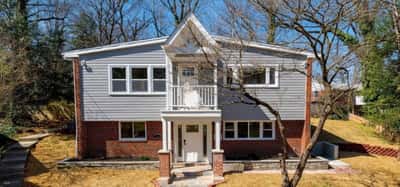APEX Luxurious Living