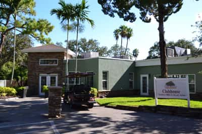 Oak Manor Senior Living Community