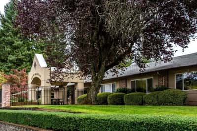 Marquis Autumn Hills