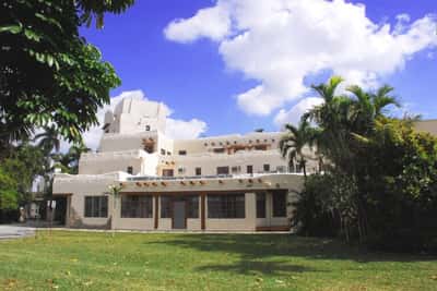 Miami Springs Nursing And Rehab Center - Senior Living Facility