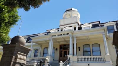 Notre Dame Plaza