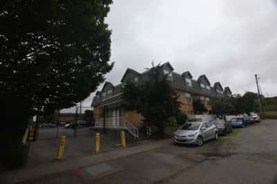 Life Manor Independent Living (Mountainside)