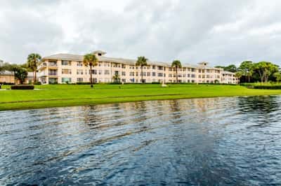 Sandhill Cove Retirement Living