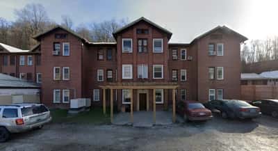 Golden Years Rest Home - Senior Living Facility