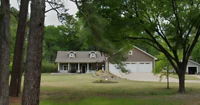 Kenwood Health and Rehabilitation Center - Senior Living Facility