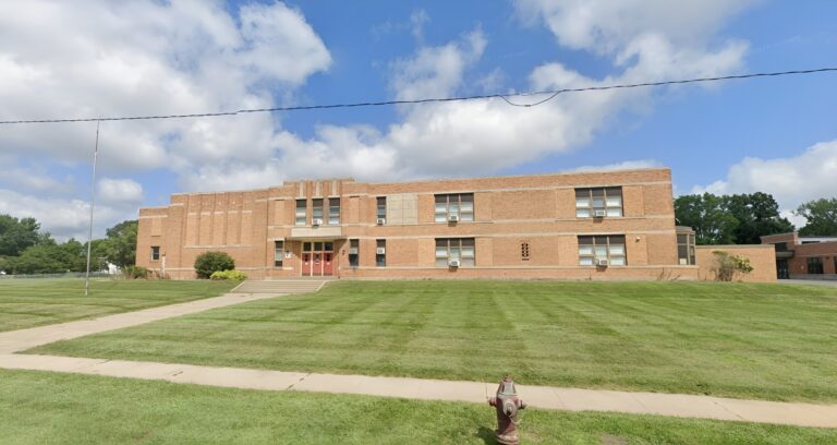 Courtyard Terrace Assisted - Senior Living Facility