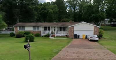 Golden Arms Assisted Living LLC