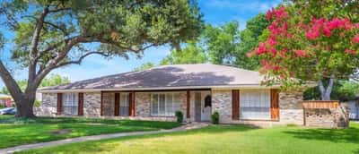 Gardenia Living - Senior Living Facility