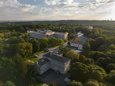 Sea View Hospital, Rehabilitation Center and Home - Senior Living Facility