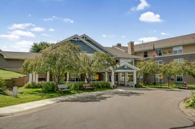 Oak Ridge Assisted Living Of H - Senior Living Facility