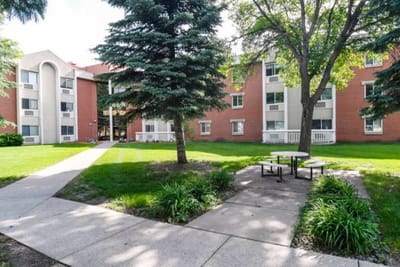 Edgewood Parkwood
