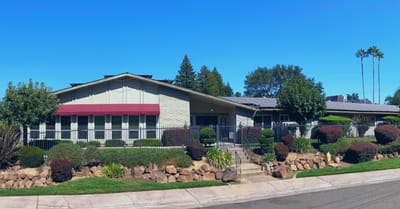 Exterior view of Oxford Health Group building
