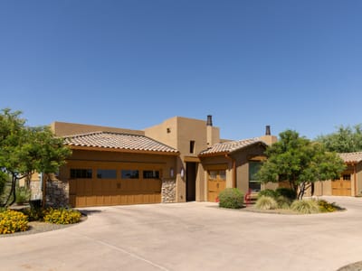 Exterior view of Acacia Health Center at Sagewood