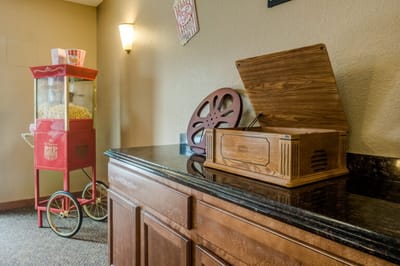 Cozy interior with a popcorn machine and vintage decor