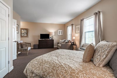 Cozy senior living room with comfortable furnishings