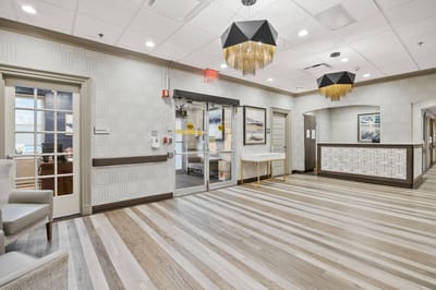 Bright lobby area with modern decor and furnishings