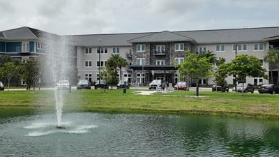 Exterior view of The Landings at Gentry Park