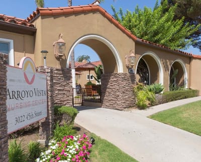 Exterior view of Arroyo Vista Nursing Center entrance
