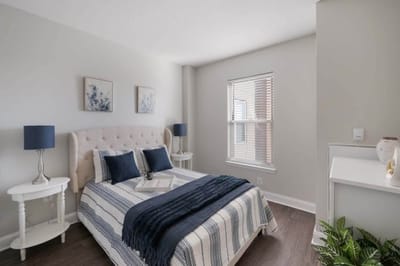 Bright, well-furnished private resident room
