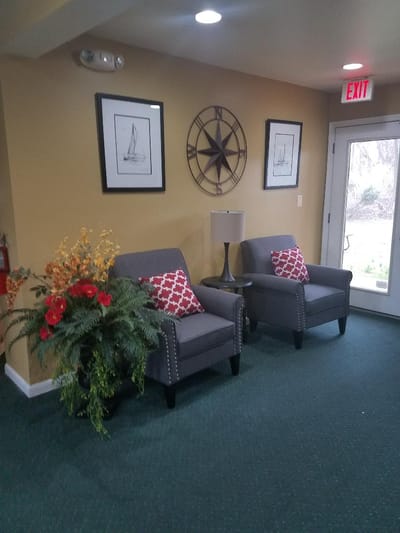 Comfortable seating area in an assisted living facility.