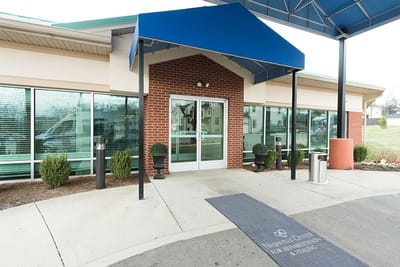 Exterior view of Nashville Center for Rehabilitation and Healing