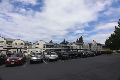 Exterior view of Cogir at The Narrows with parking
