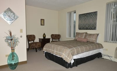 Comfortable, well-furnished private bedroom
