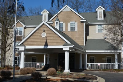 Exterior view of Baldwin House Senior Living