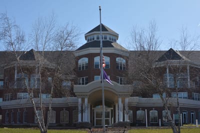 Exterior view of the Holland Home Breton Woods facility