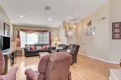 A cozy common area with seating and decorations