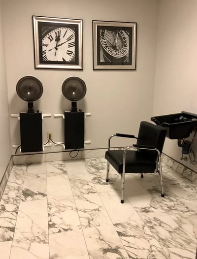 Interior room with salon equipment and decor