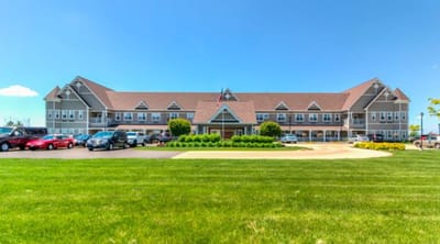 Exterior view of the Grand Victorian of Rockford facility