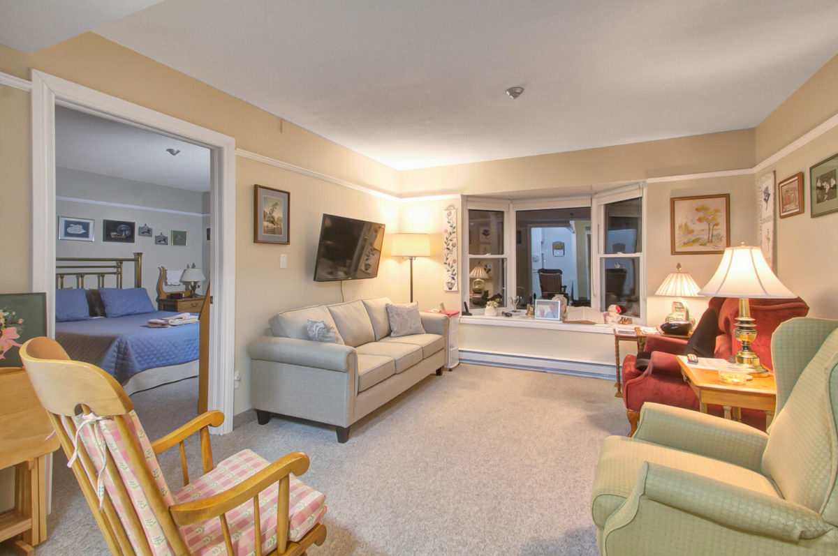 Bright common area with comfortable seating