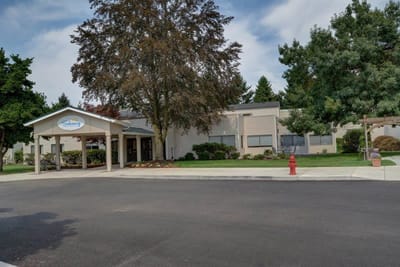 Exterior view of Solvang Retirement Community