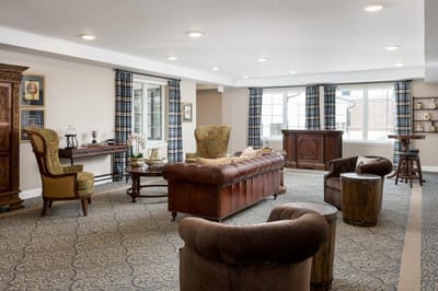 Inviting common area with comfortable seating