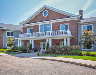 Exterior view of The Enclave of Franklin building