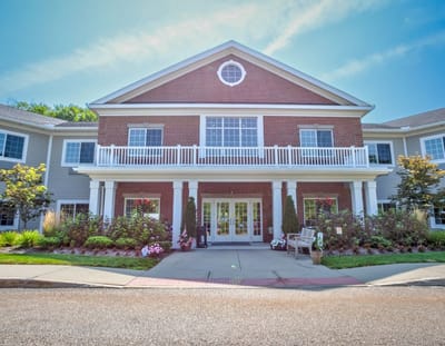 Front view of The Enclave of Franklin Assisted Living building