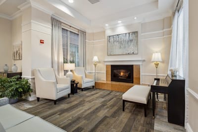 Comfortable lobby area with seating and decor