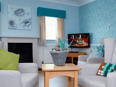 Cozy common area with comfortable seating.