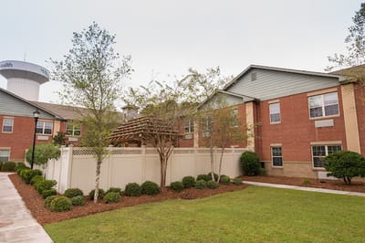 Exterior view of Crescent Landing at Hattiesburg