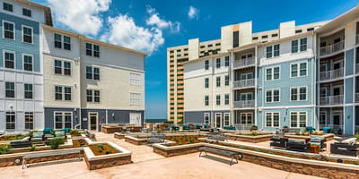 Outdoor view of the apartment buildings and common spaces