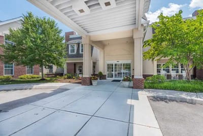 Entrance of Park Place of West Knoxville with garden and walkways